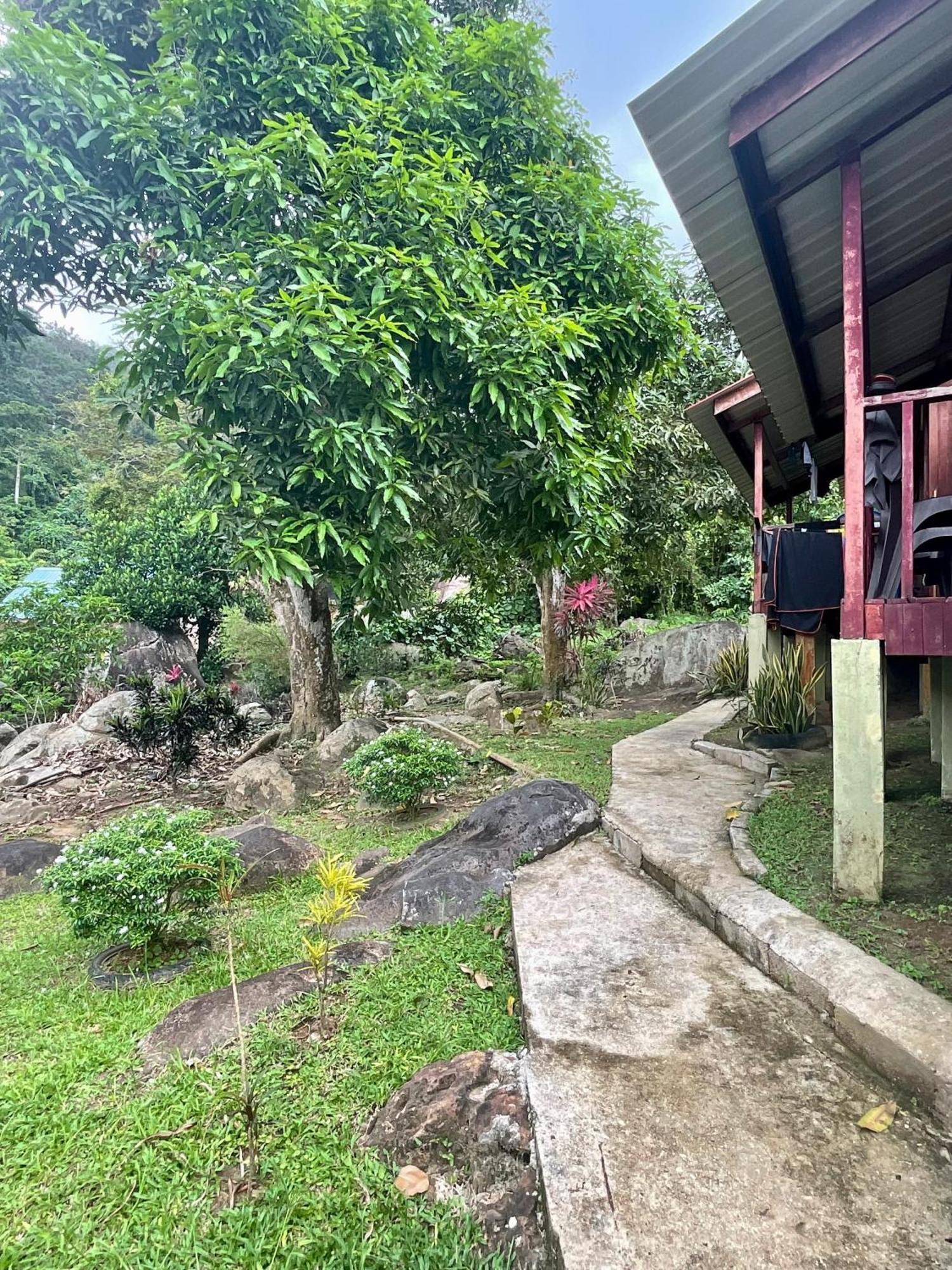 Abc Chalet Tioman Kampong Ayer Batang المظهر الخارجي الصورة